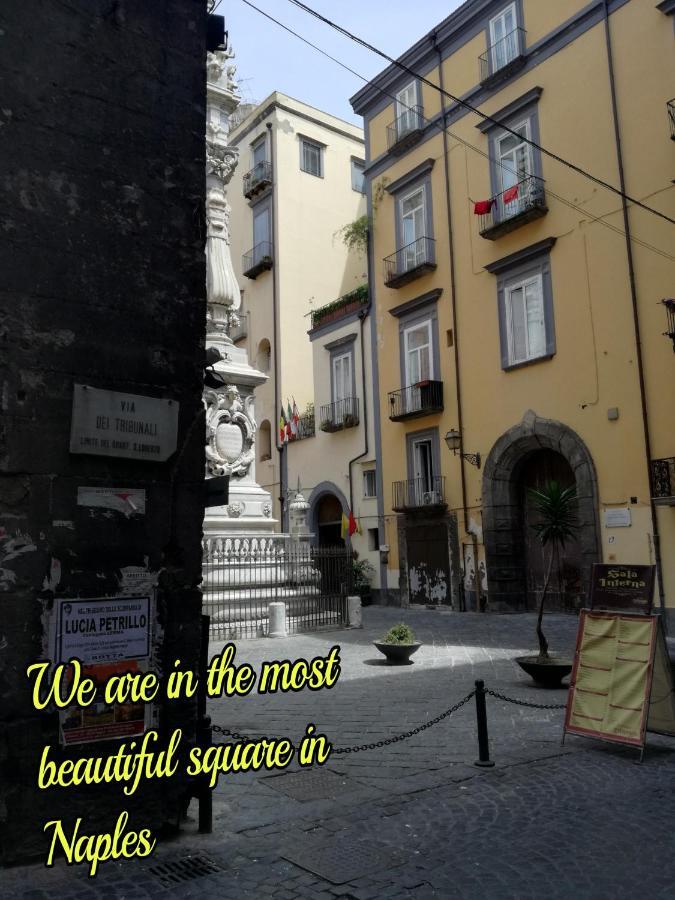 Ad Un Passo Dal Duomo "2" Apartment เนเปิลส์ ภายนอก รูปภาพ